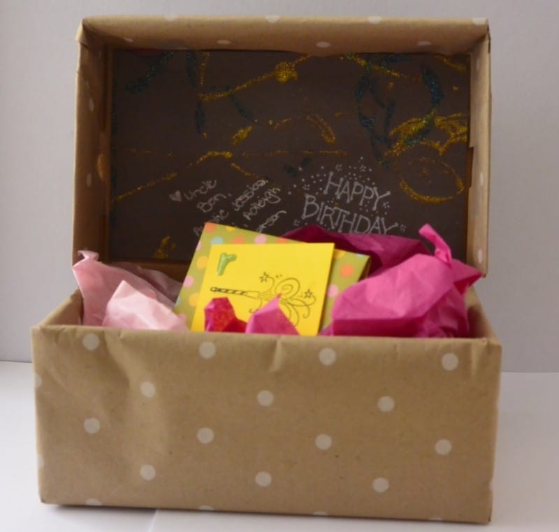 adorable ideas for wrapping gift cards in box