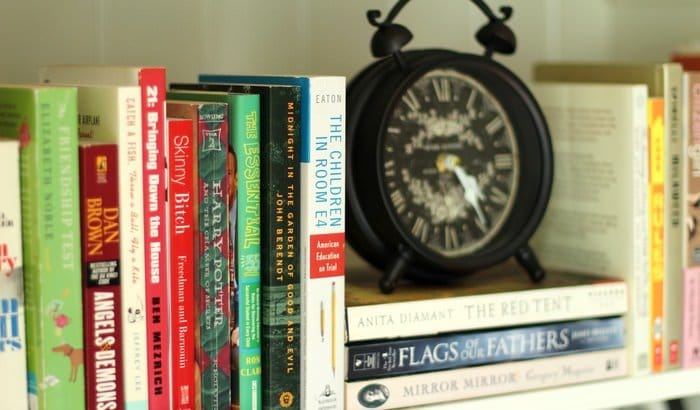 Decorating Living Room Shelves - Clock And Books