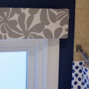 Detail of patterned window valance in bathroom. #bathroomdecor