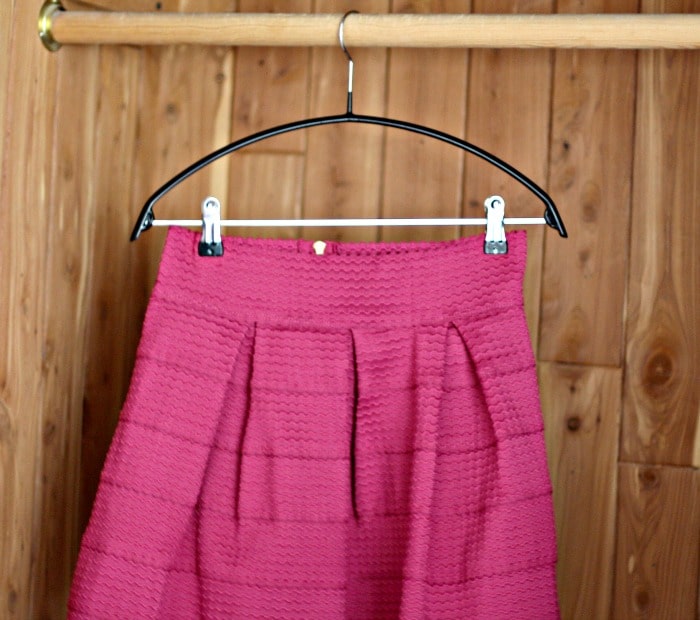 Skirt hanging in closet #closetorganization
