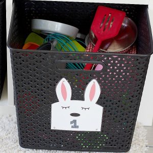 Learn how to create adorable bunny play room labels to add some character to bins #playroom #organize #labels