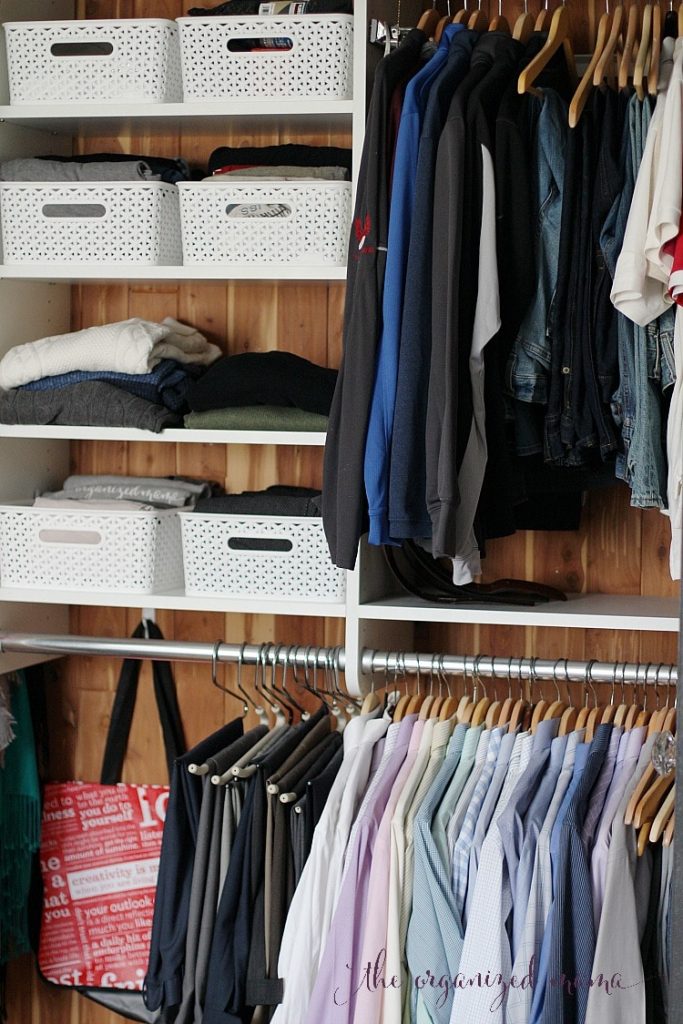 A professional organizer shares tips for ways you can DIY closet organizer so you can utilize space, and keep your clothing organized! #closets #organized