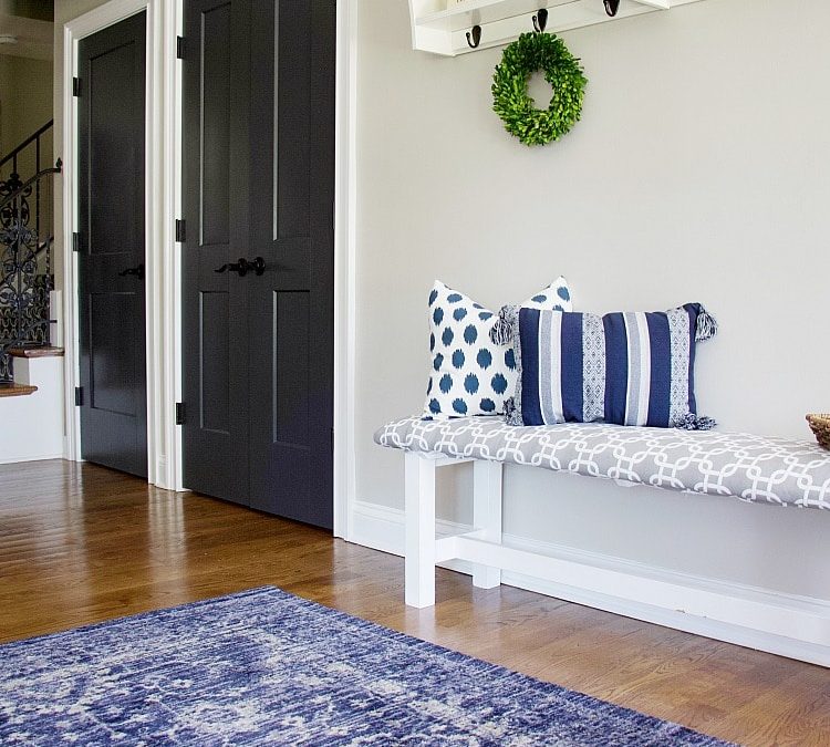 Five Of The Best Small Entryway Decor Ideas