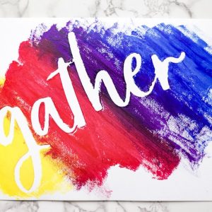 This tutorial has an easy way to create a DIY hand painted sign without having to write anything yourself! Cheat your way to a hand lettered sign! #handlettered #paintedsign #homedecor